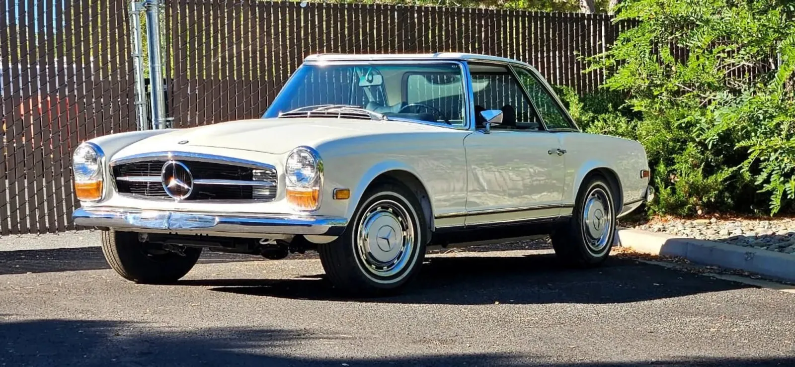 Mercedes-Benz 280SL