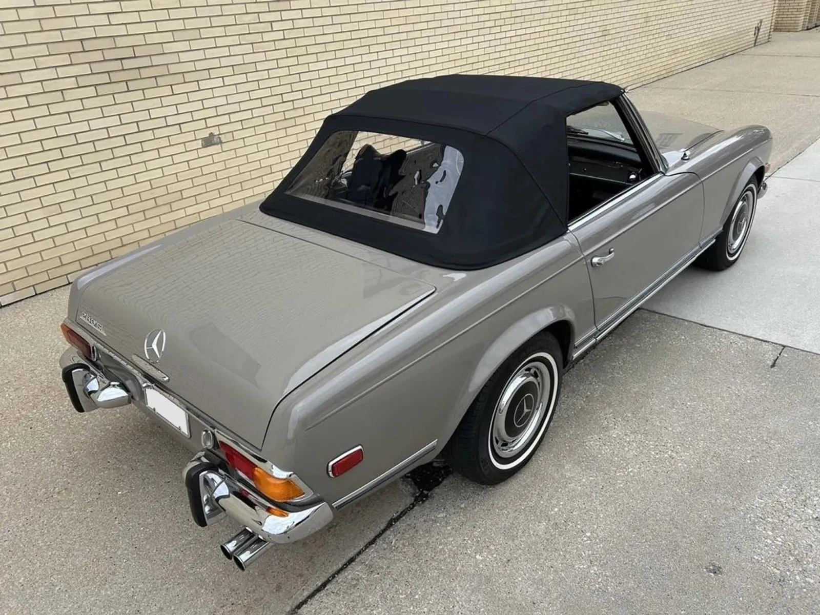 Mercedes-Benz 280SL