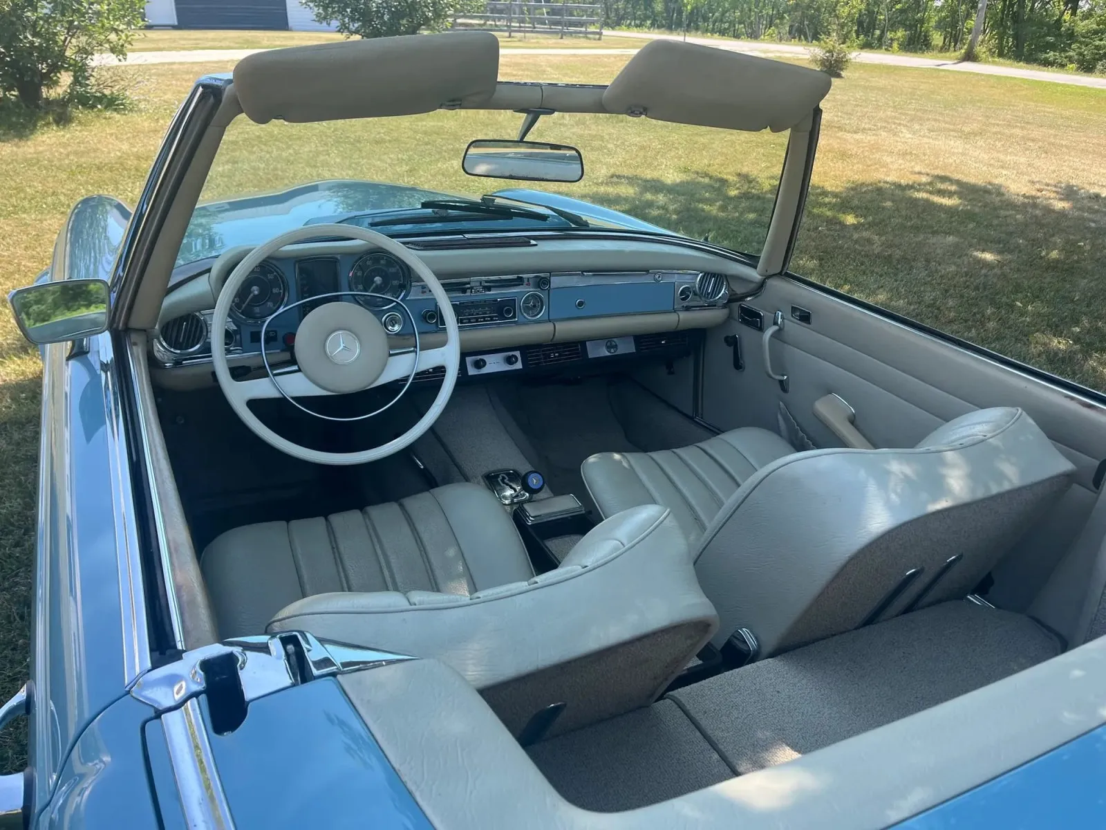 Mercedes-Benz SL-Class