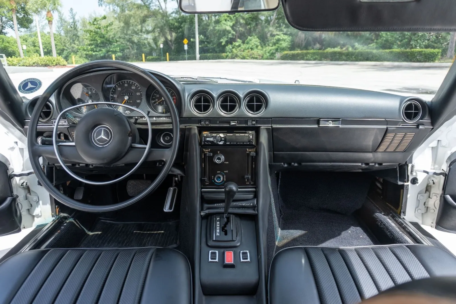 Mercedes-Benz 450SL