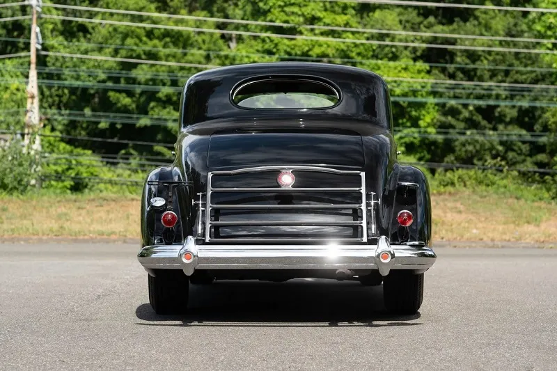 Packard Twelve