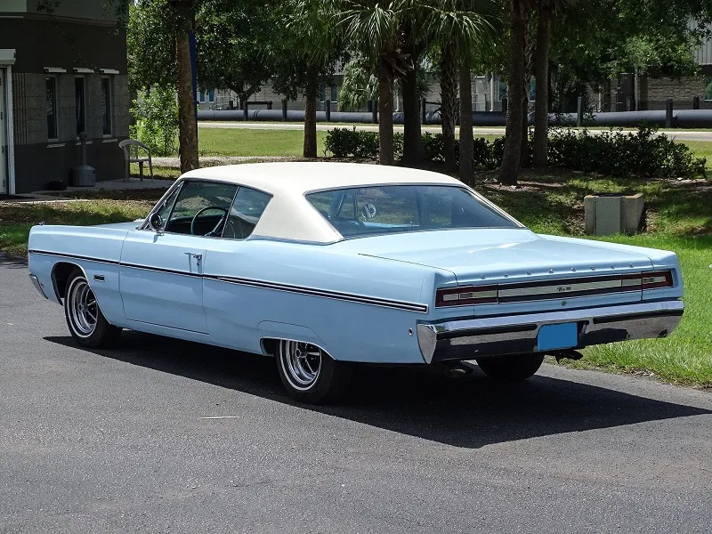 Plymouth Fury III