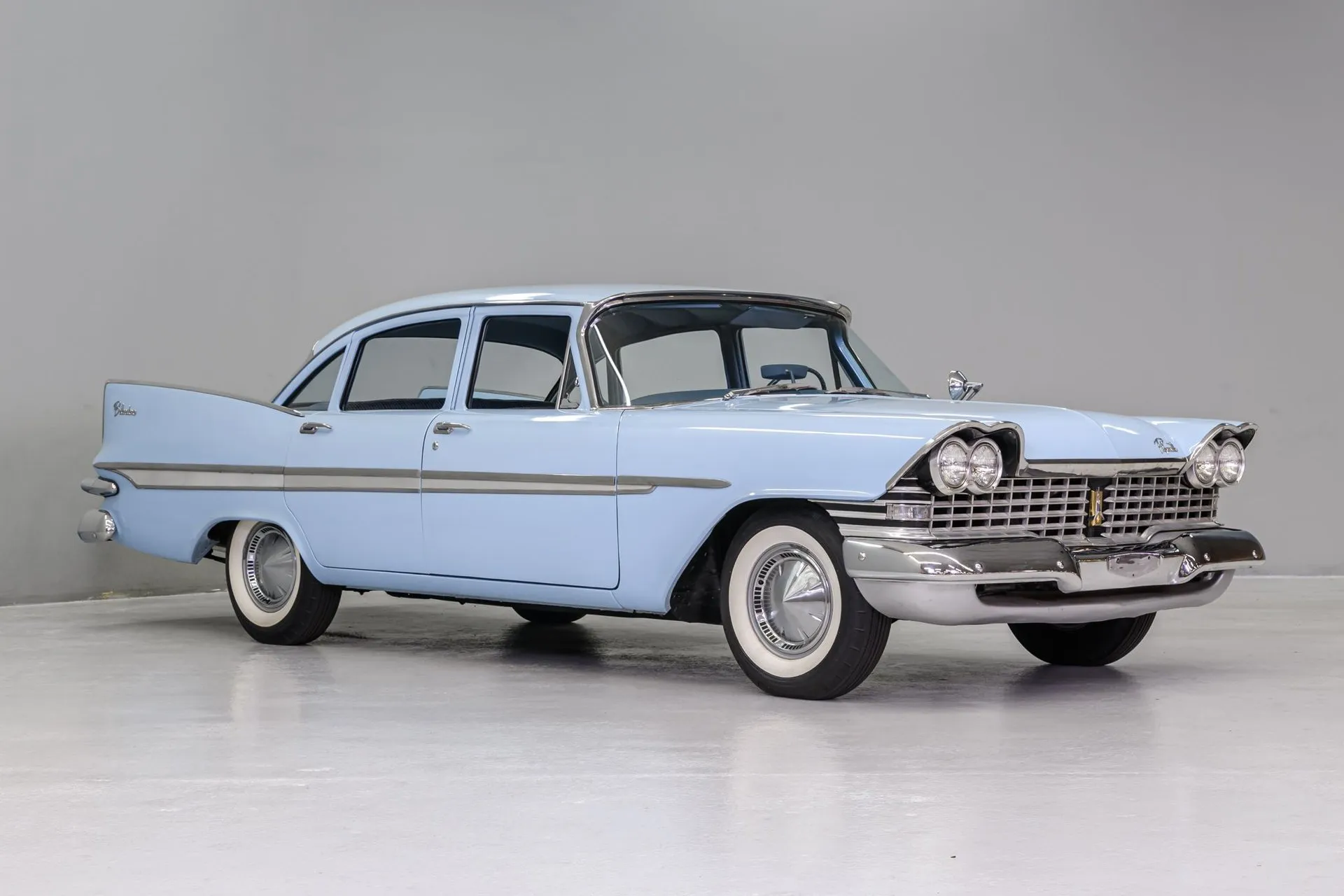 Plymouth Belvedere