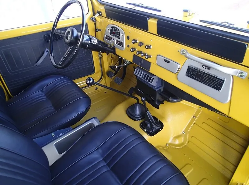 Toyota Land Cruiser FJ40