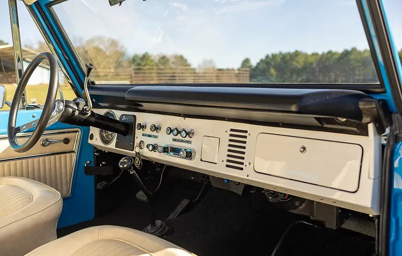 Ford Bronco