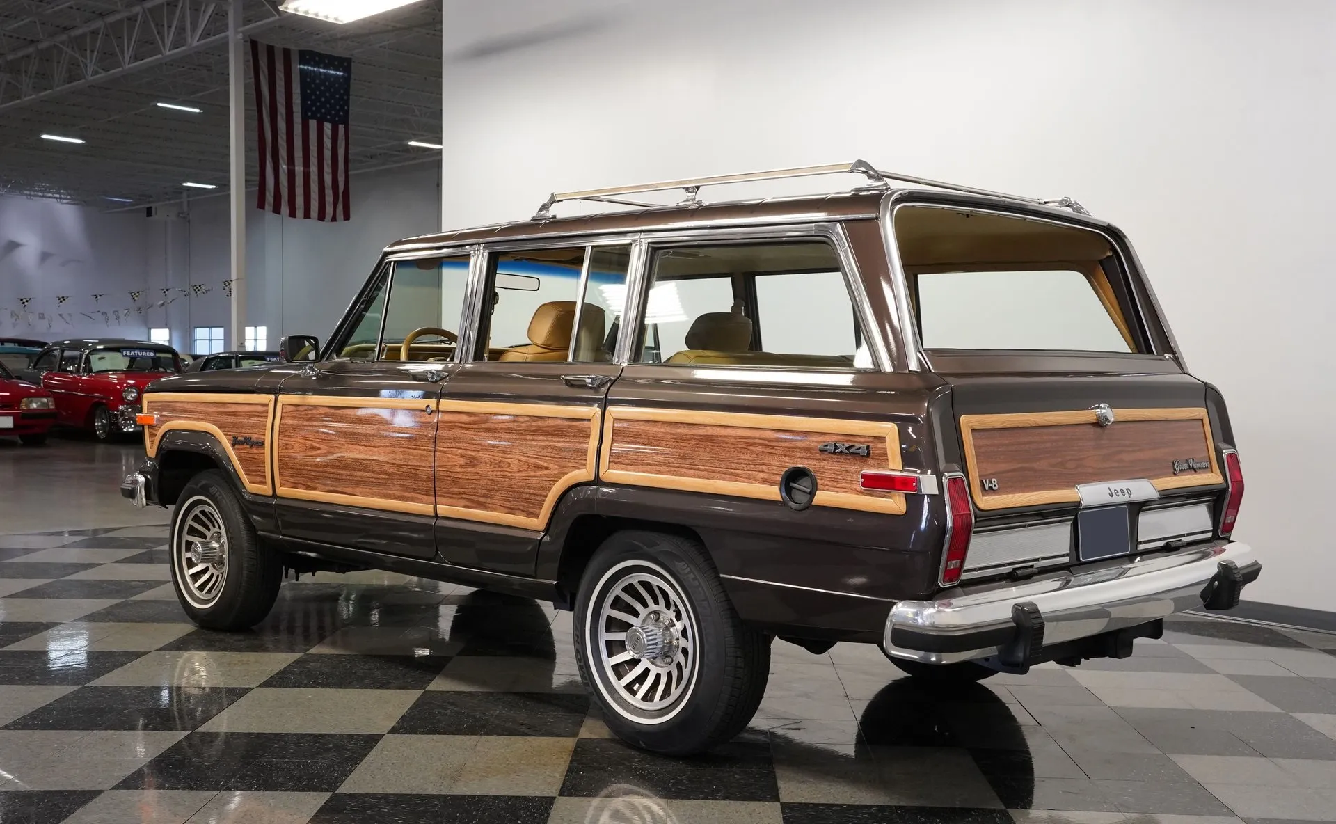 Jeep Grand Wagoneer