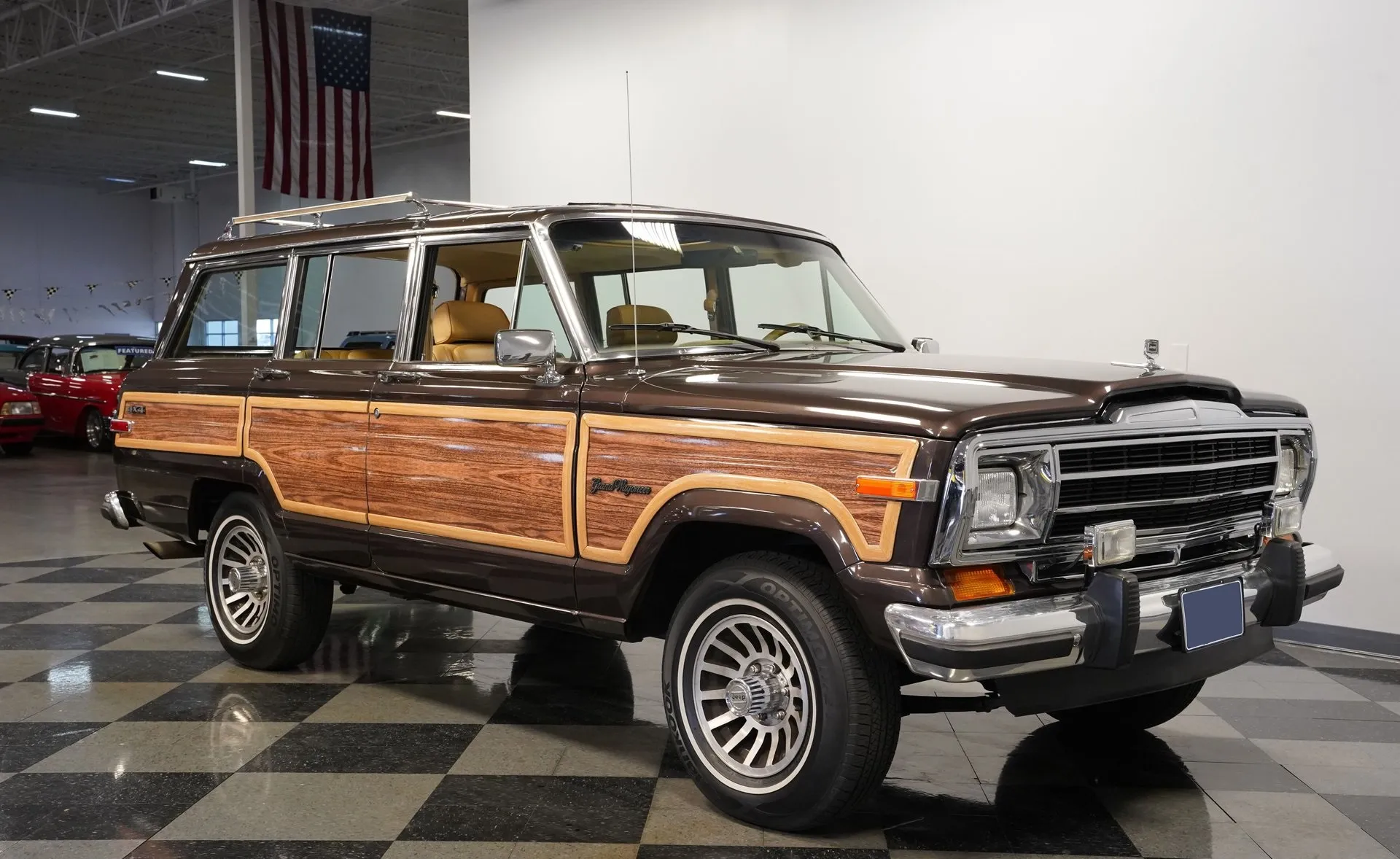Jeep Grand Wagoneer