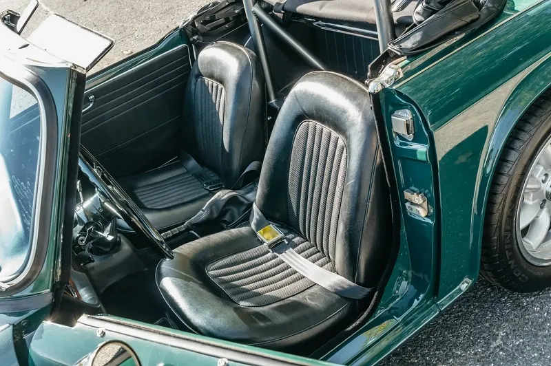 Triumph TR4A