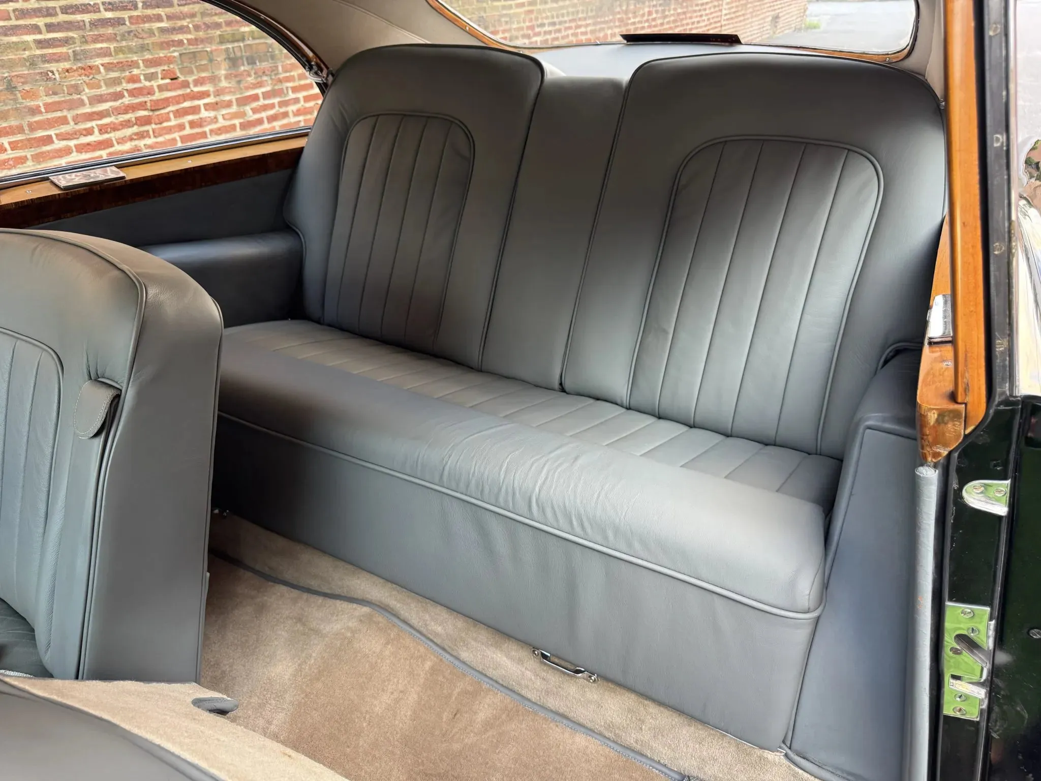 Bentley S-Type