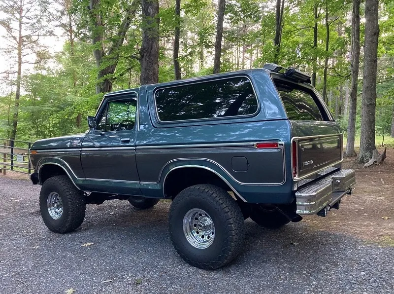 Ford Bronco
