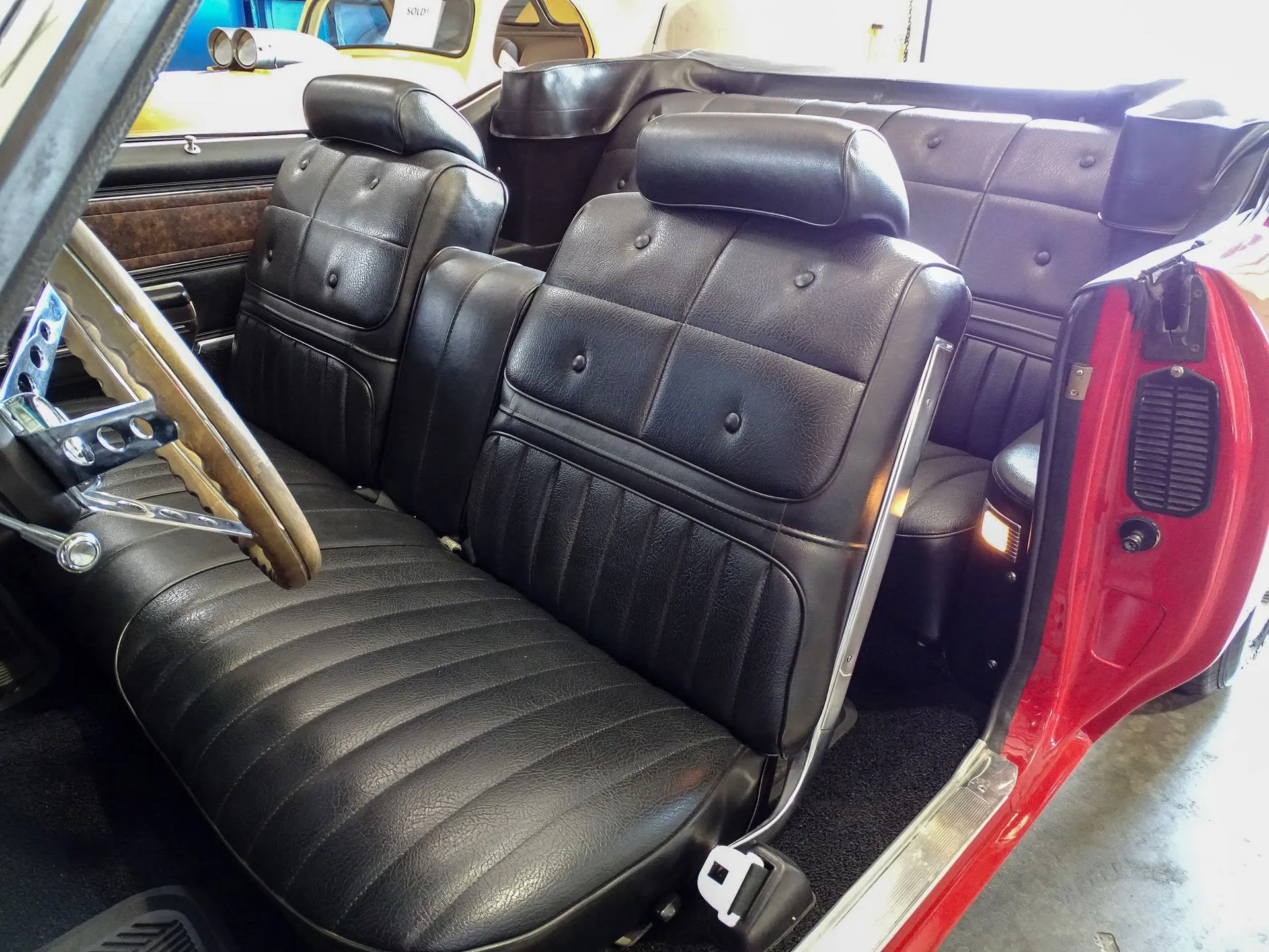 Oldsmobile Cutlass