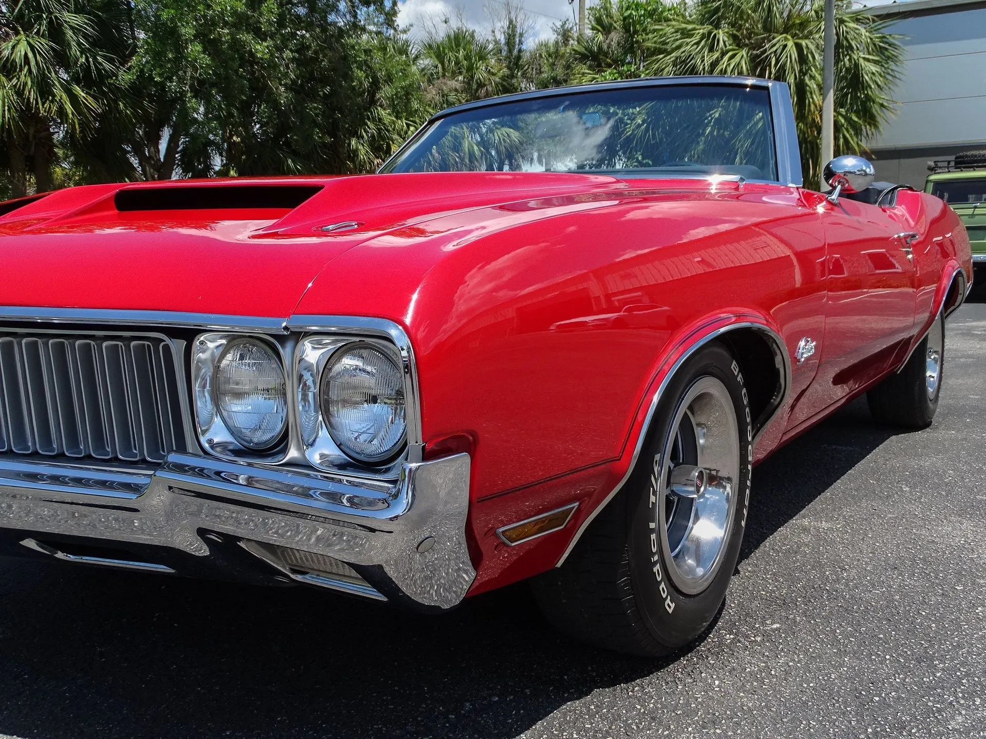Oldsmobile Cutlass