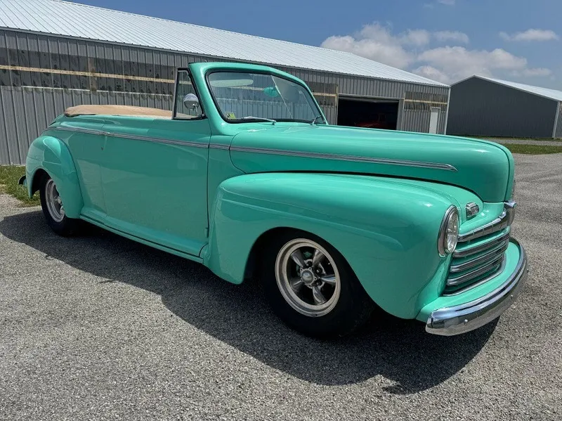 1947 Ford Super Deluxe Convertible