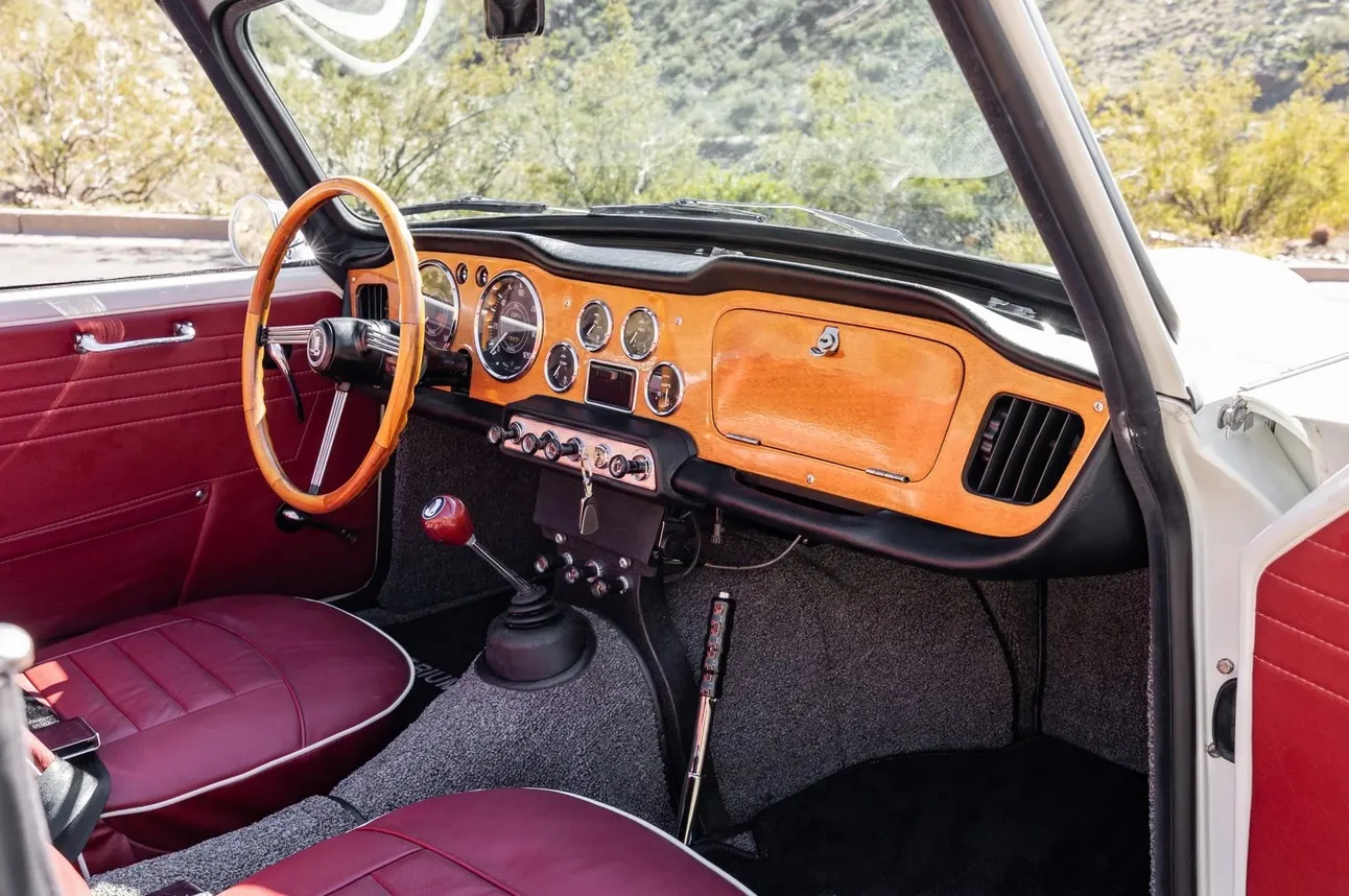 Triumph TR4