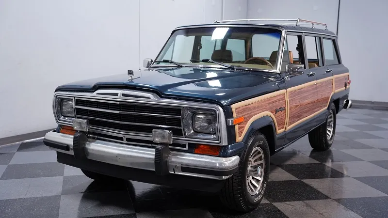 Jeep Grand Wagoneer