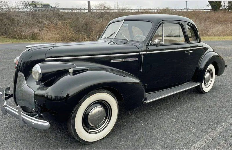 1939 Buick Special Coupe