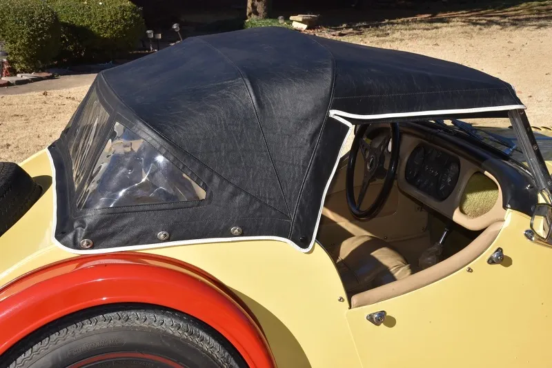 Morgan Plus 8