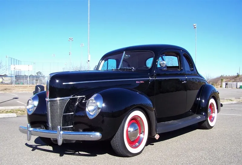 1940 Ford Coupe Deluxe