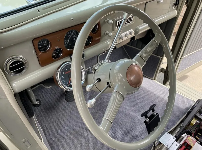 Ford Pickup