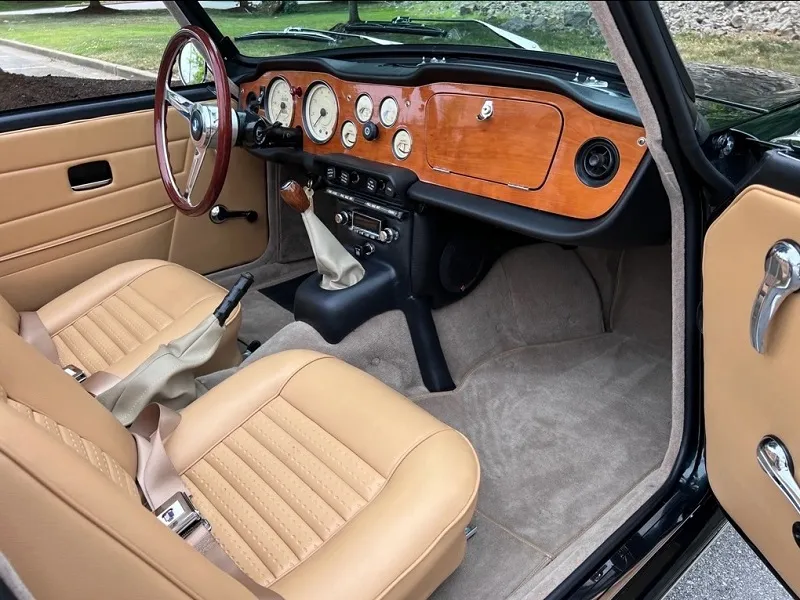 Triumph TR6