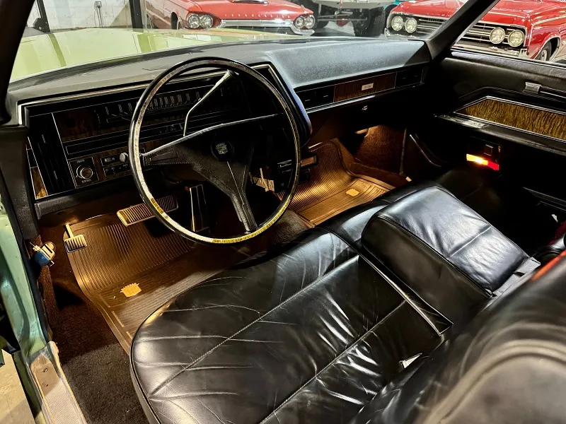 Cadillac DeVille