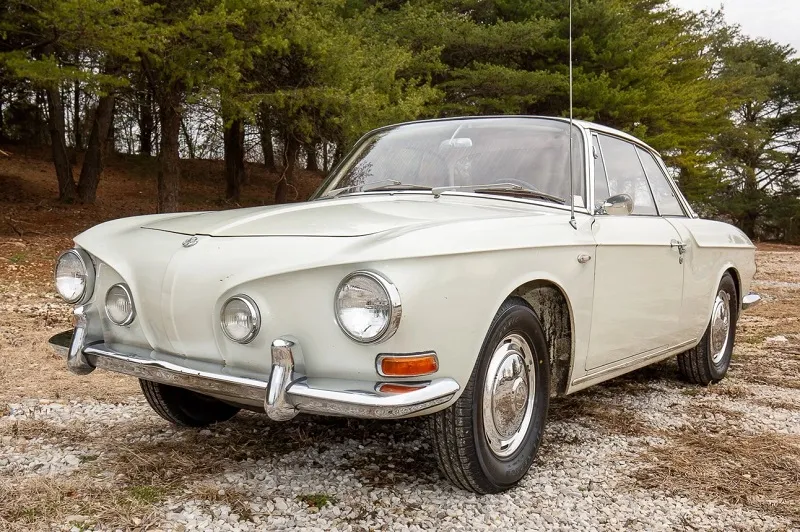 Volkswagen Karmann Ghia