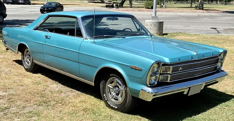 Ford Galaxie