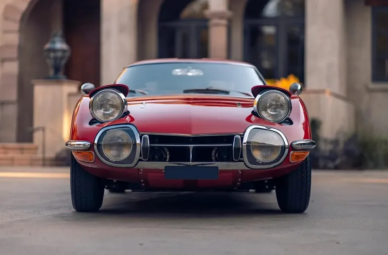 Toyota 2000GT