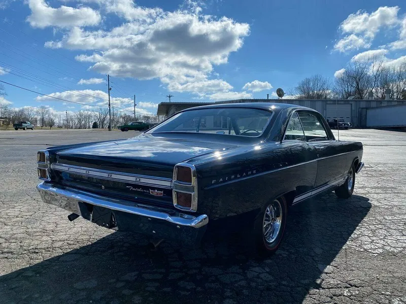 Ford Fairlane
