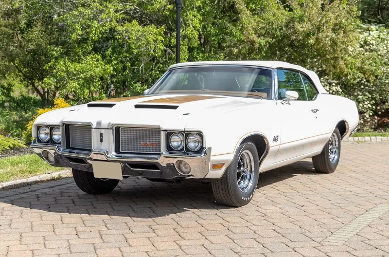 1972 Oldsmobile Cutlass Supreme Convertible