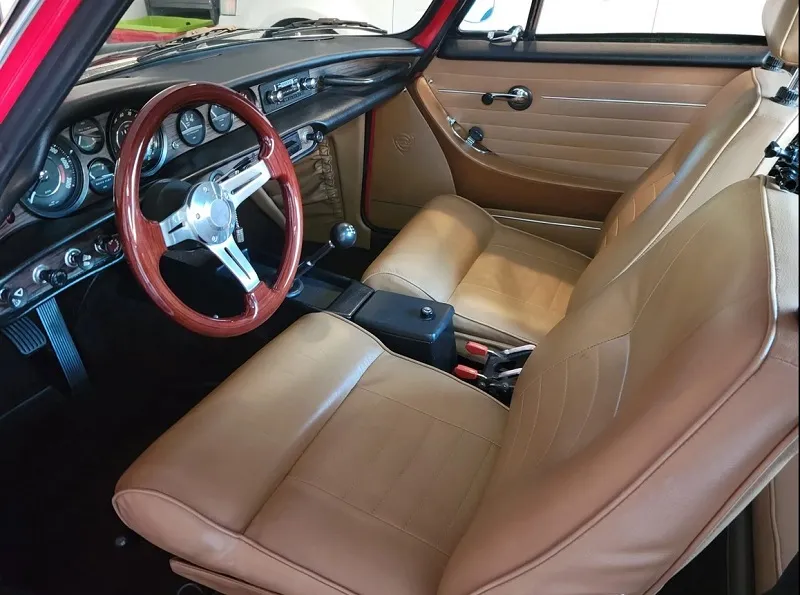 Volvo 1800E