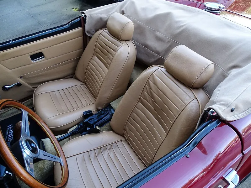 Triumph TR6
