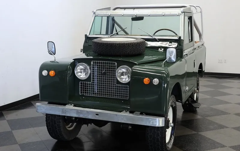 Land Rover Series IIA