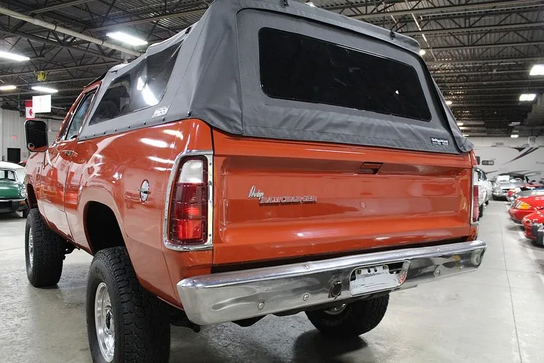 Dodge Ramcharger