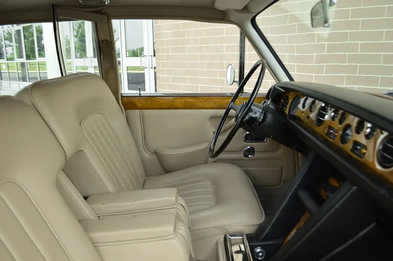 Rolls-Royce Silver Shadow