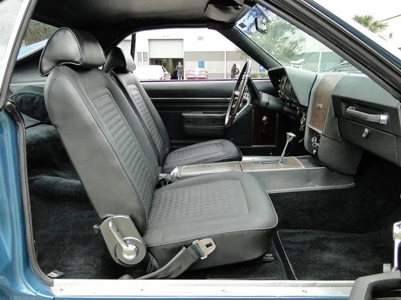 AMC AMX
