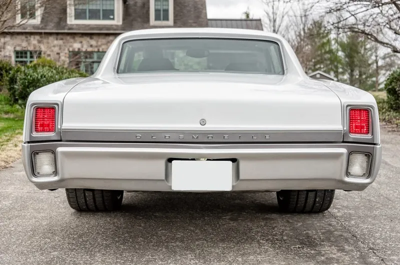 Oldsmobile Cutlass