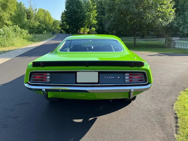 Plymouth Cuda