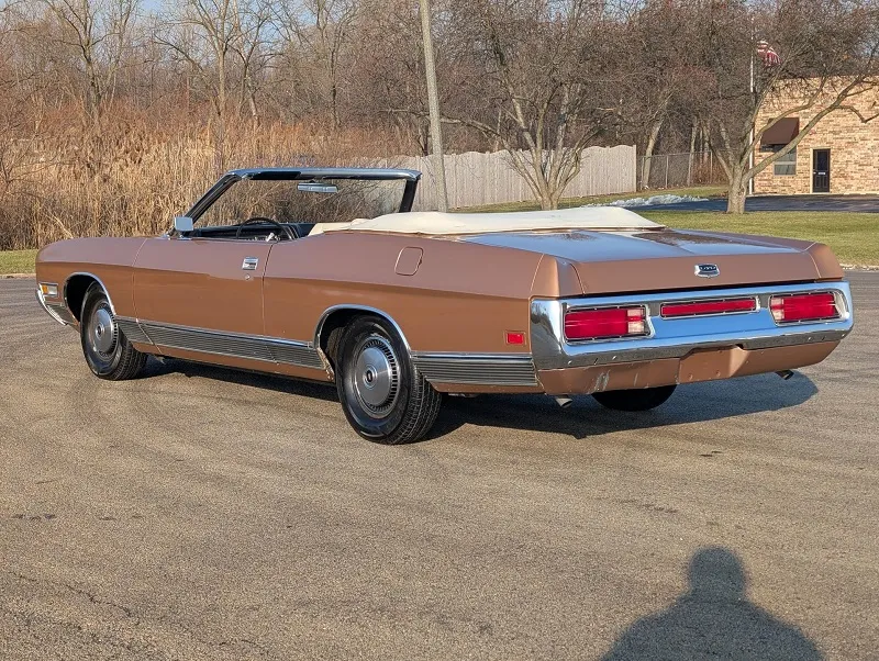 Ford LTD