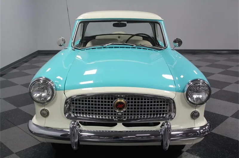 Nash Metropolitan