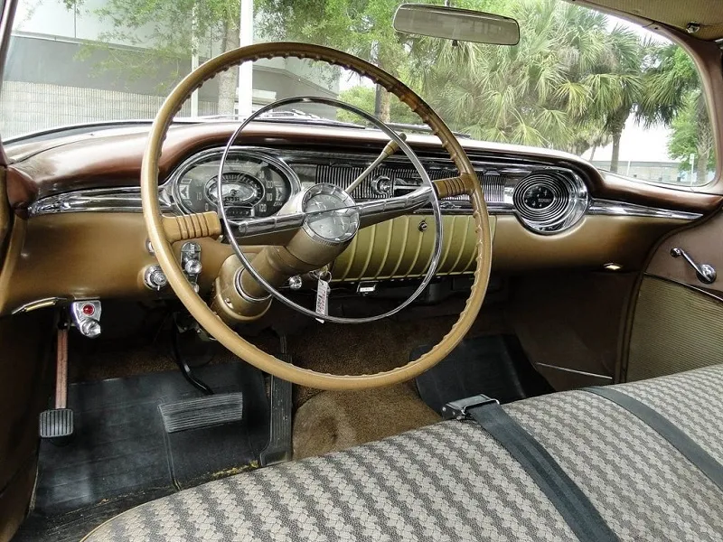 Oldsmobile Eighty-Eight