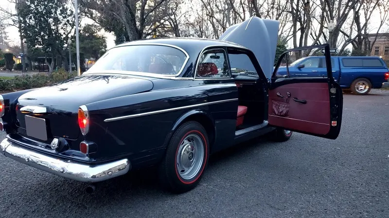 Volvo 122S