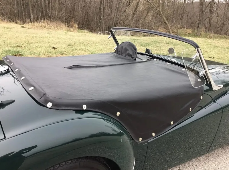 Triumph TR2