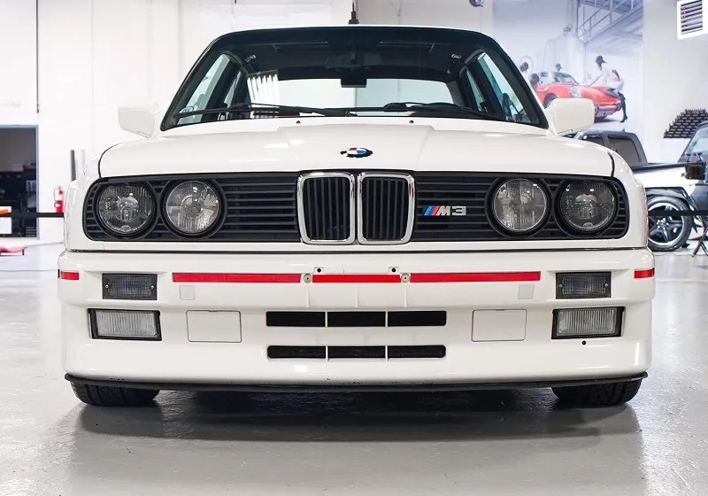 1988 BMW M3 Alpine White