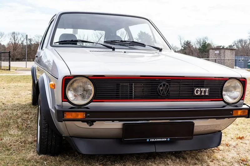 Volkswagen Golf GTI