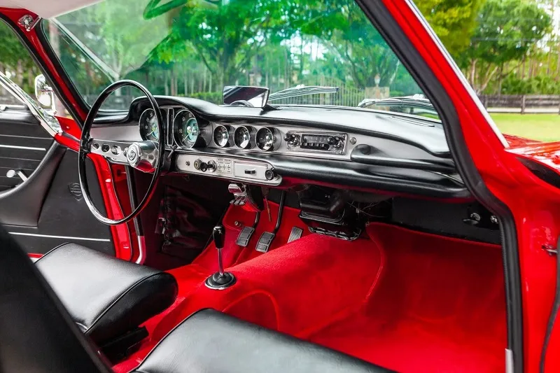 Volvo 1800S