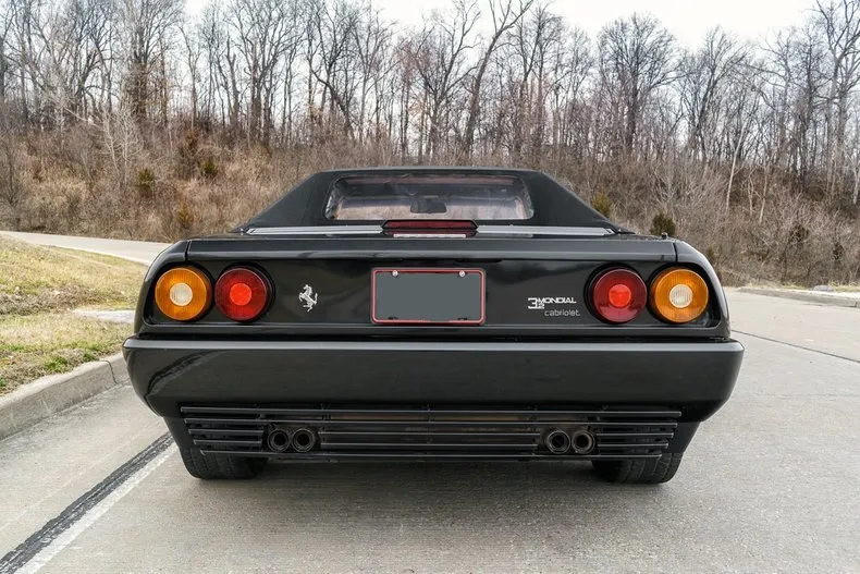 Ferrari Mondial