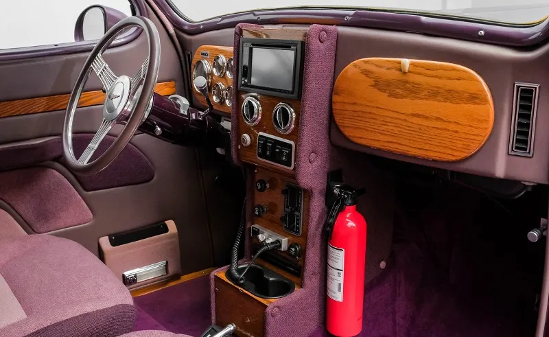 Dodge Sedan