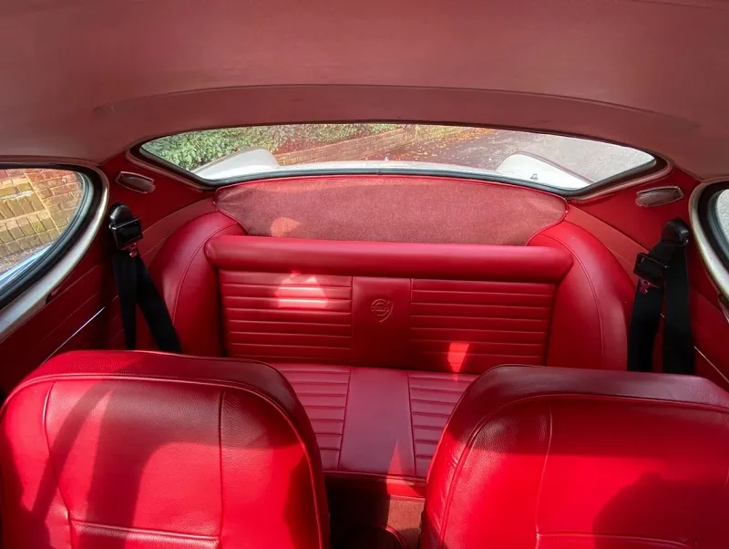Volvo 1800S