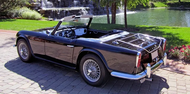 Triumph TR4